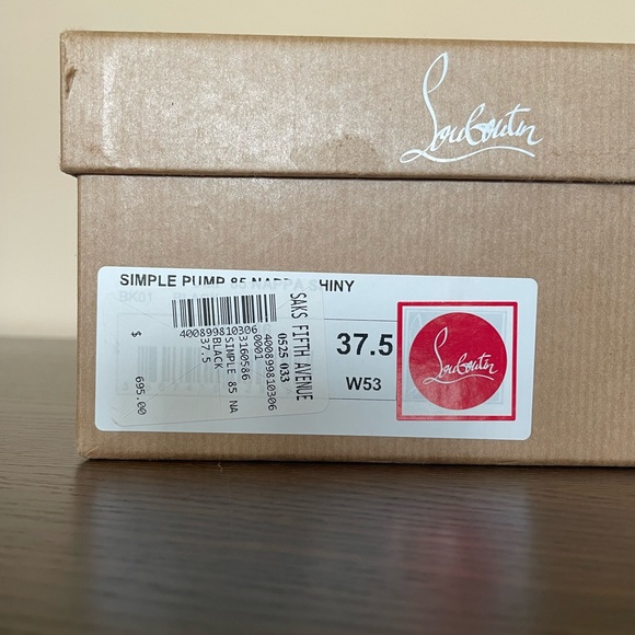 Authentic Christian Louboutin Simple Pump - Picture 9 of 9